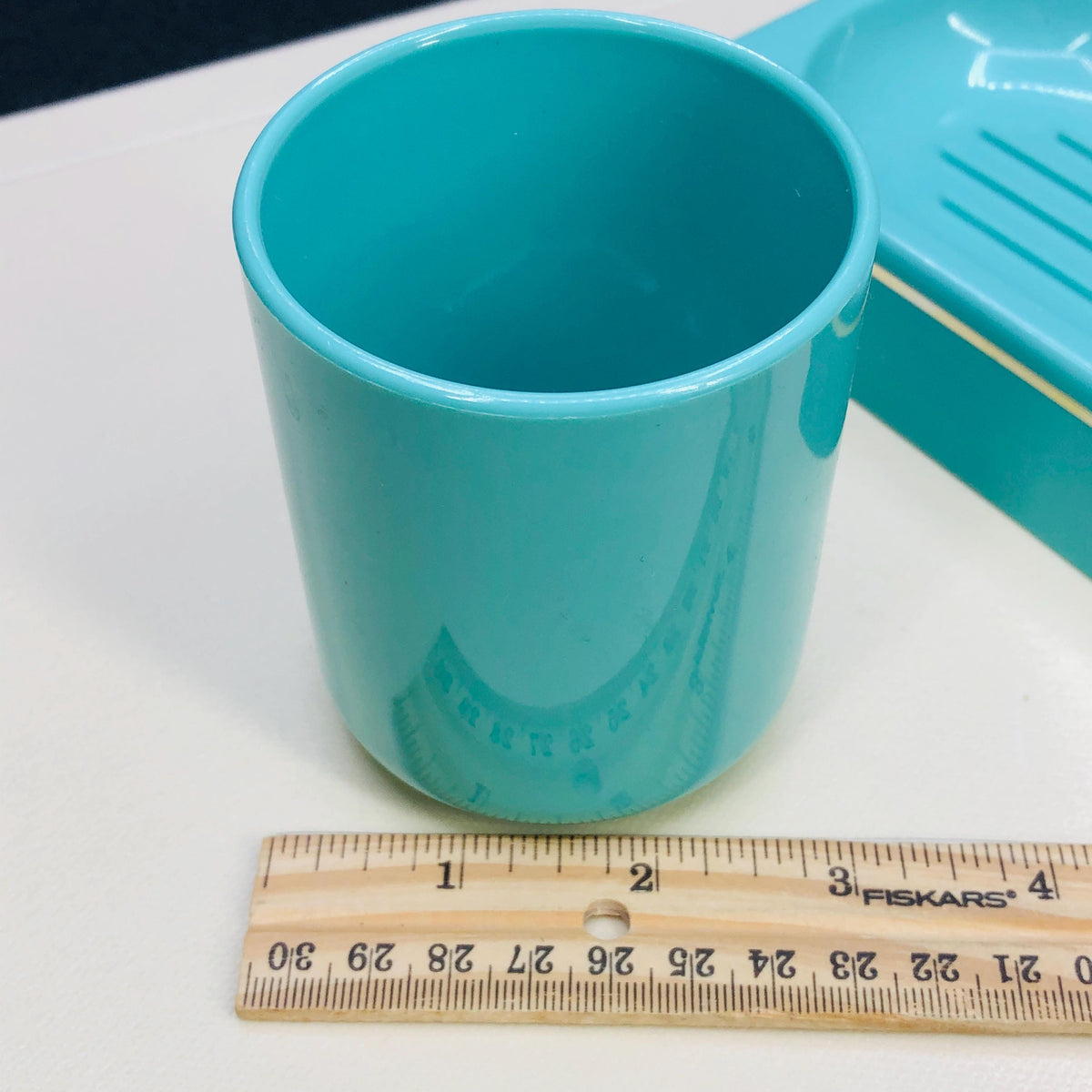 Authentic 1980s Turquoise Bathroom Set, Retro Mod Plastic Soap Dish & Cup, Kitsch 80s Pastel Bath Decor, Rare Collectible Piece